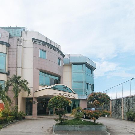 Royal Am Rei Hotel By Reddoorz Bacolod Luaran gambar