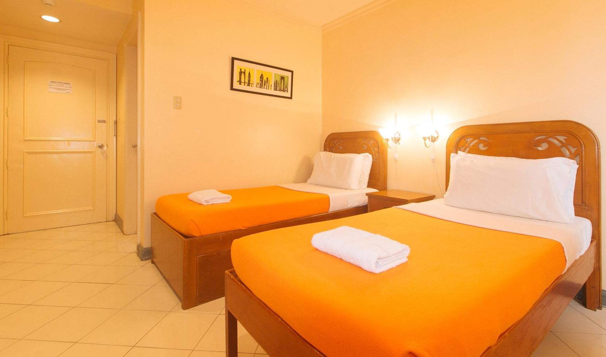 Royal Am Rei Hotel By Reddoorz Bacolod Luaran gambar